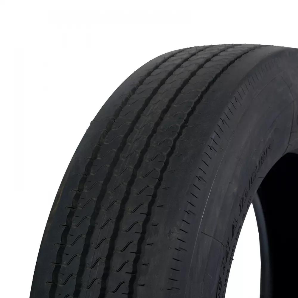 Грузовая шина 255/70 R22,5 Long March LM-120 16PR в Новой Ляле