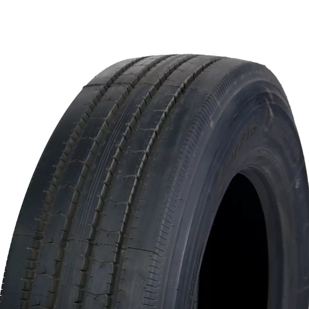 Грузовая шина 275/70 R22,5 Long March LM-216 16PR в Новой Ляле