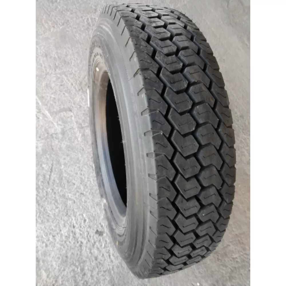 Грузовая шина 215/75 R17,5 Long March LM-508 16PR в Новой Ляле