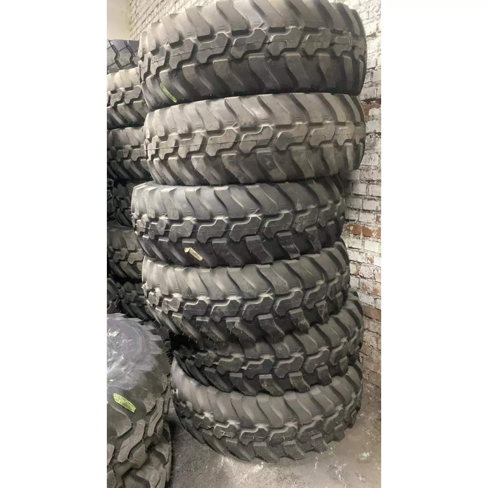 Спецшина 405/70/24 Dunlop sp t9  в Новой Ляле